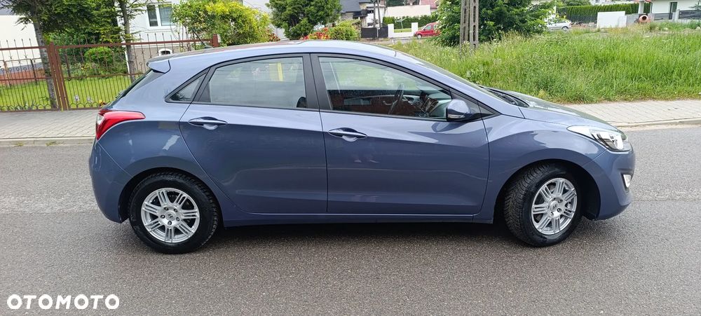 Hyundai i30 1.6 GDI Comfort - 8