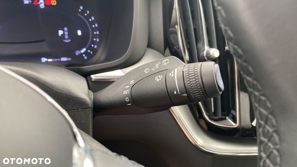 Volvo XC 60 B4 B Core - 22