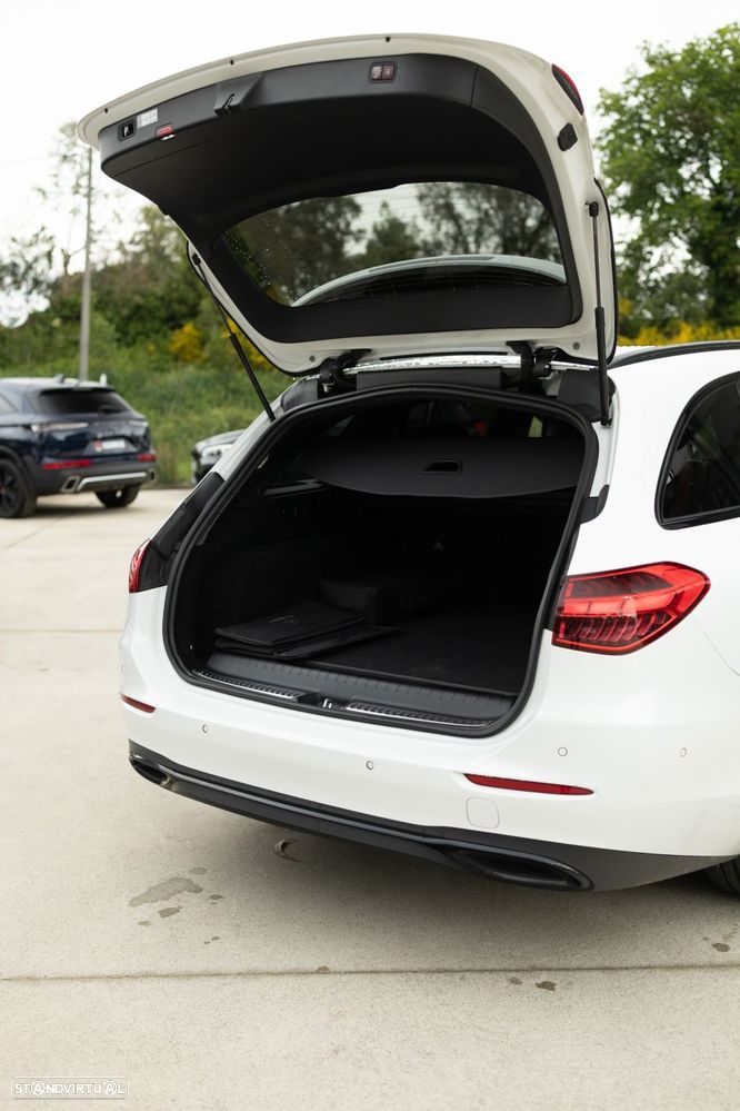 Mercedes-Benz C 300 e Avantgarde - 48