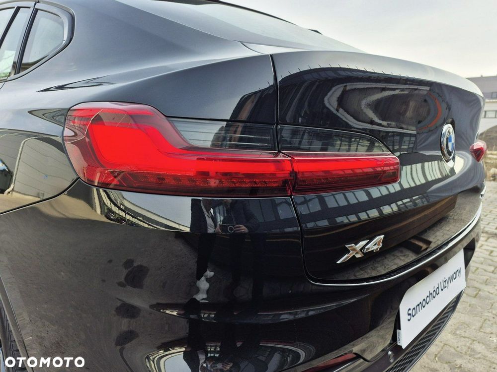 BMW X4 - 15