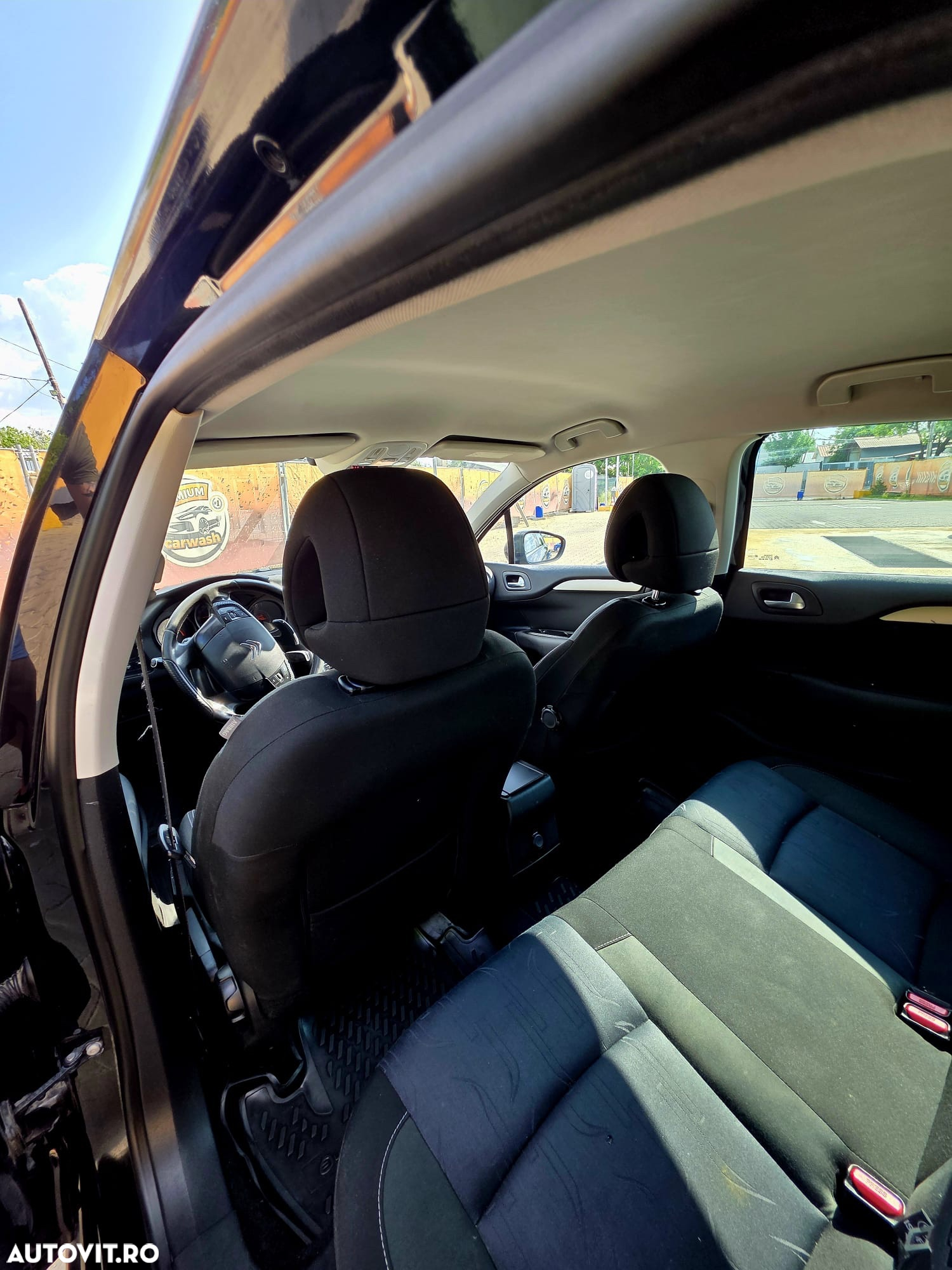 Citroën C4 1.6 e-HDi FAP Exclusive - 13