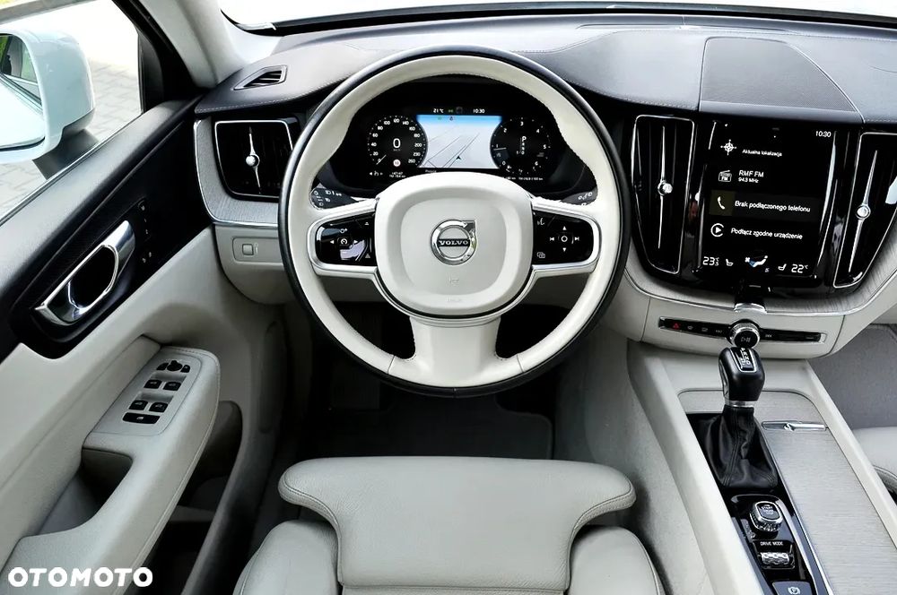 Volvo XC 60 D4 Inscription - 18