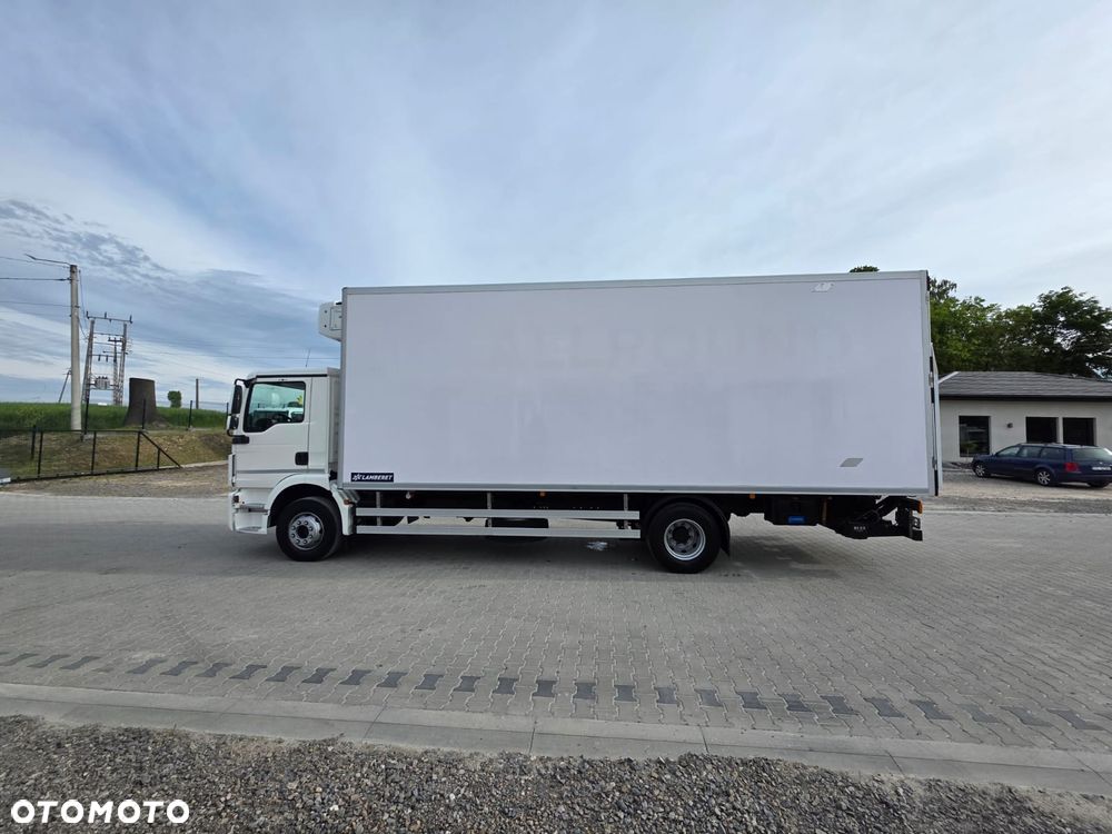 MAN TGM / 15.250 / EURO 6 / CHŁODNIA + WINDA / ŁAD. 6 750 KG / 18 PALET - 31