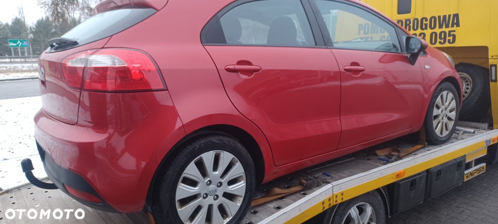 Kia Rio 1.4 Spirit - 3