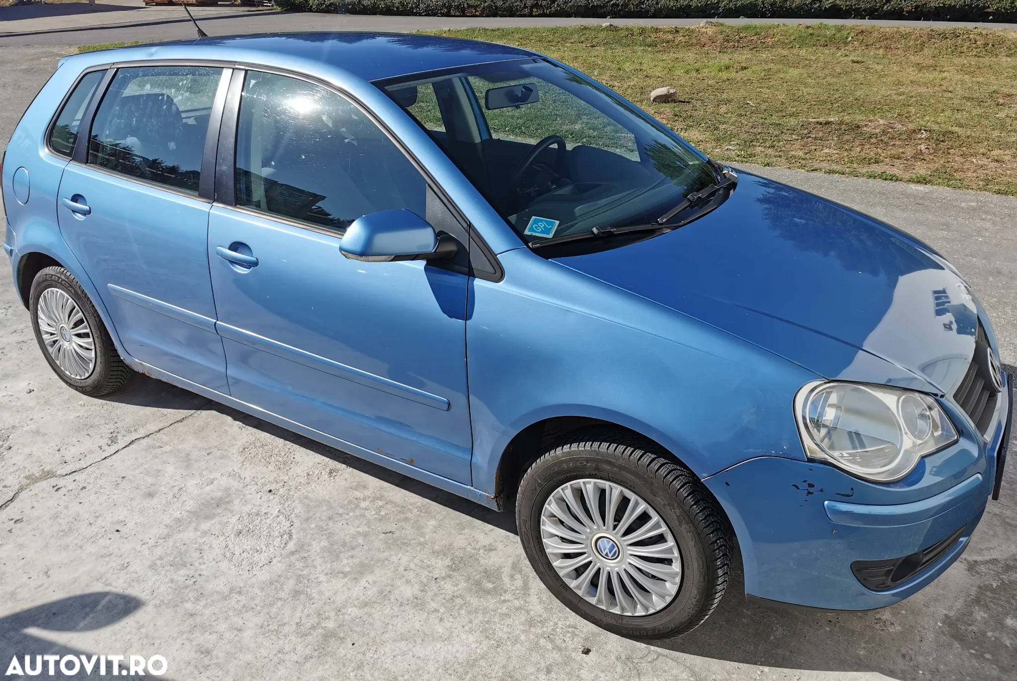 Volkswagen Polo 1.2 Attractive - 5