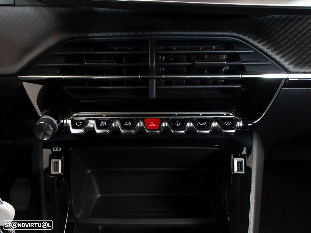 Peugeot 2008 1.2 PureTech Active - 30