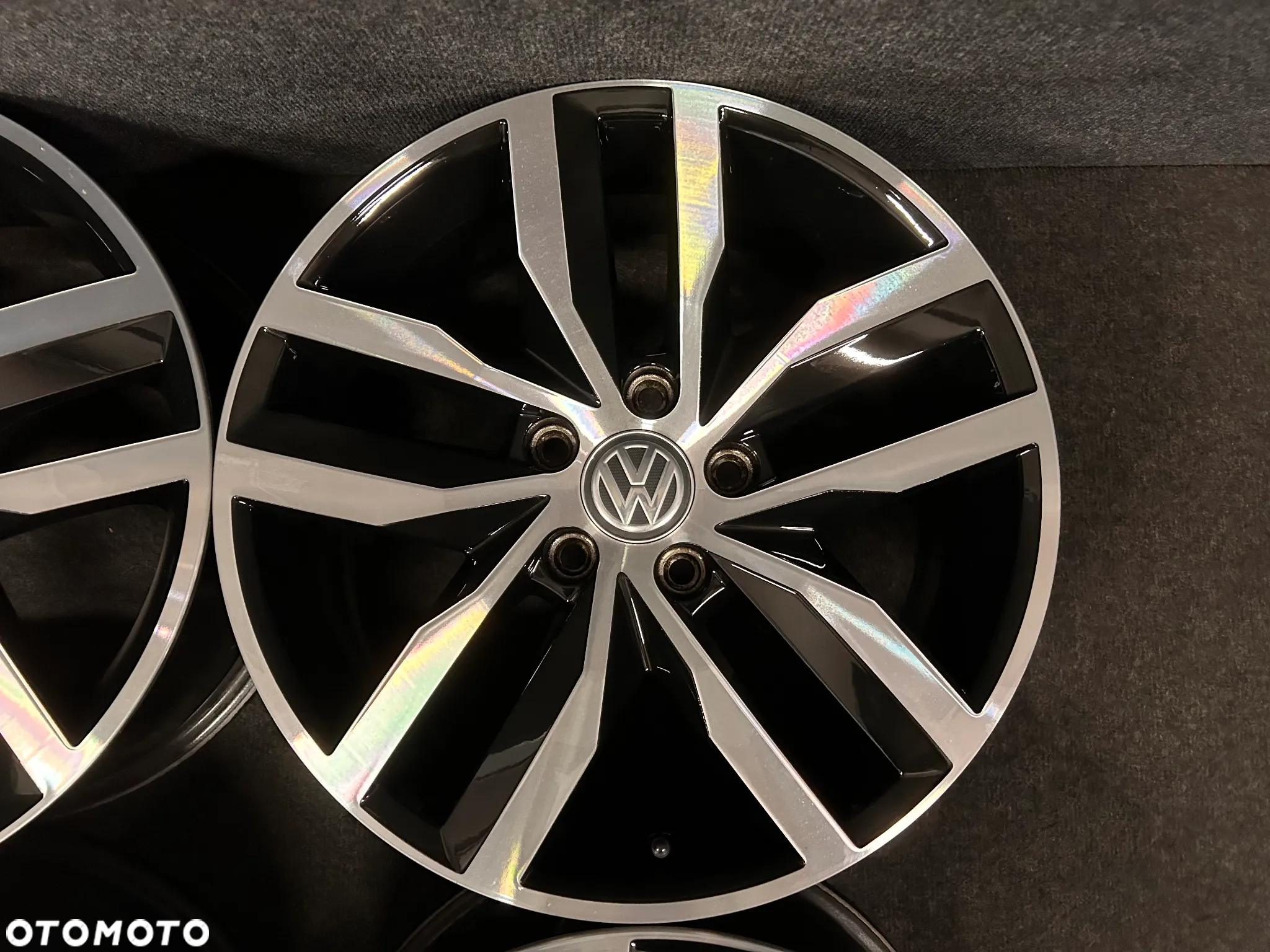 Alufelgi VW Golf 7, Sportsvan, Touran, Caddy 17 cali 5x112 4szt. Ładne! - 8