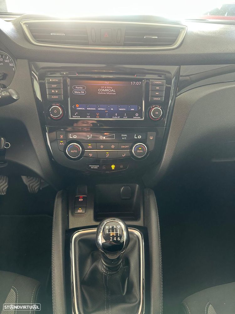 Nissan Qashqai 1.3 DIG-T Acenta - 11