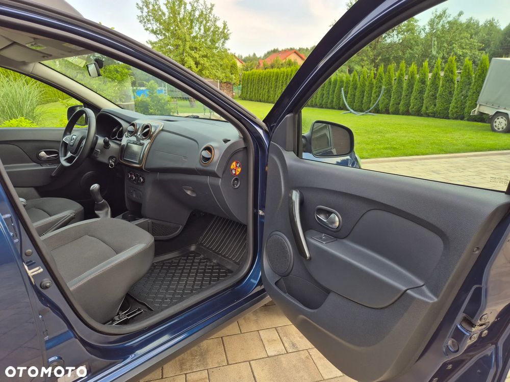Dacia Sandero TCe 90 Celebration - 31