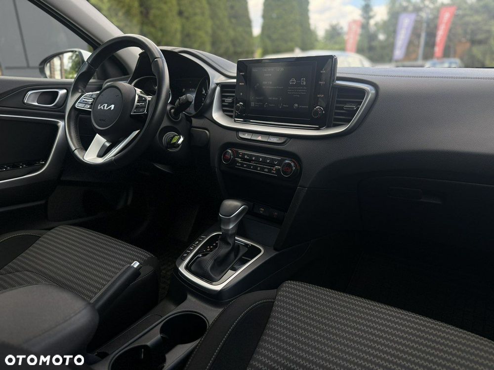 Kia XCeed 1.5 T-GDI M DCT - 14