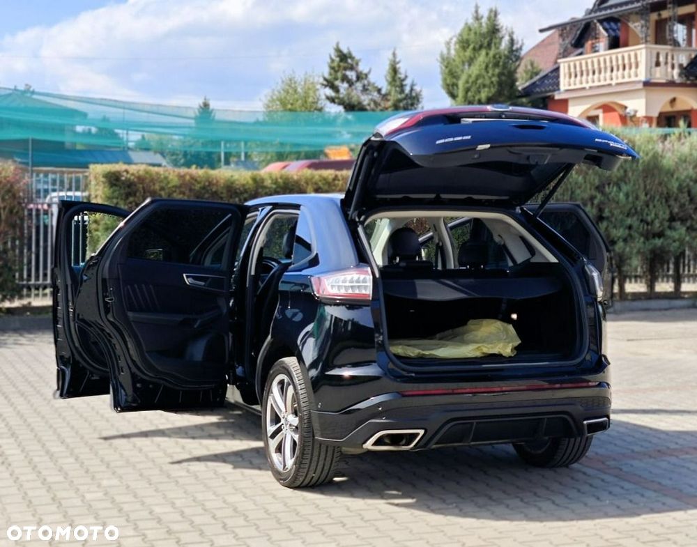 Ford Edge - 11