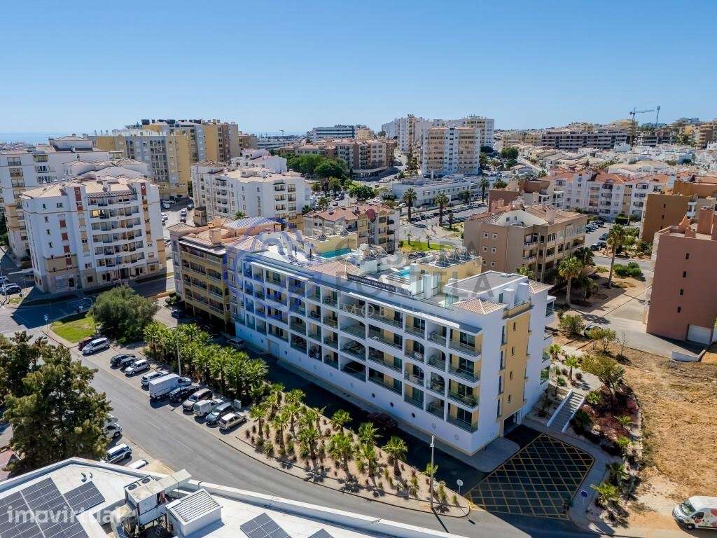 Apartamento T2 Novo com piscina e arrecadação para venda em Lagos - Grande imagem: 2/37