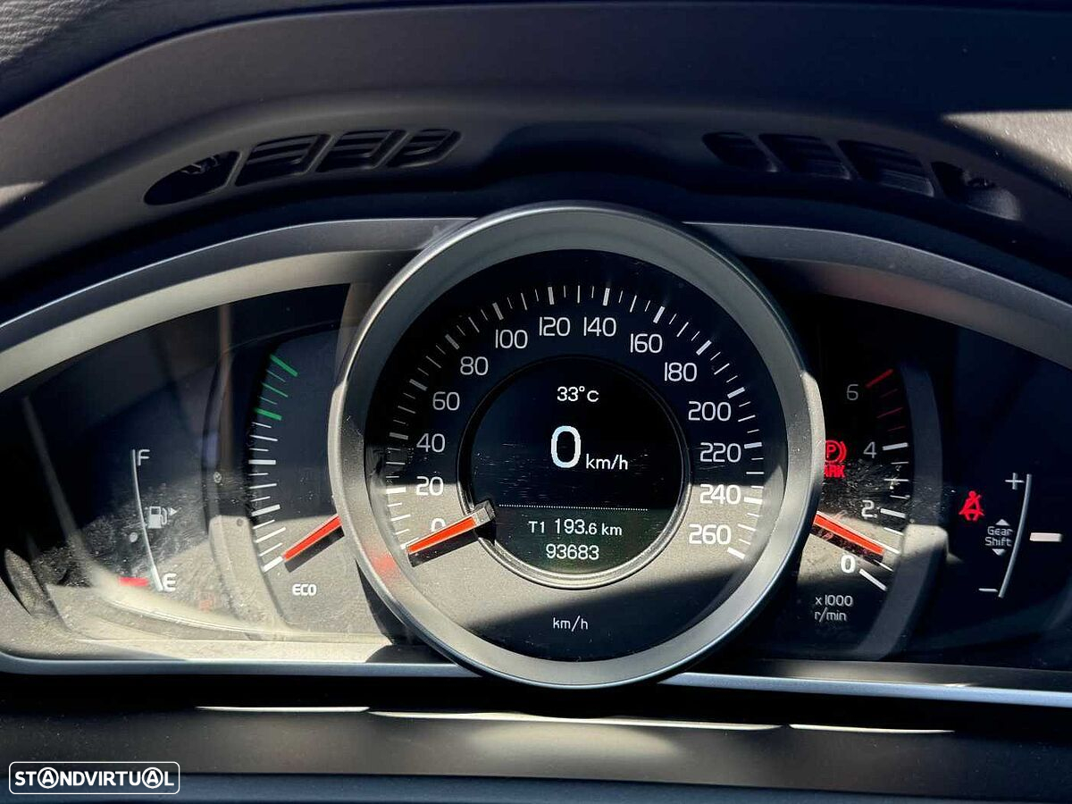 Volvo V40 2.0 D2 Kinetic Geartronic - 13