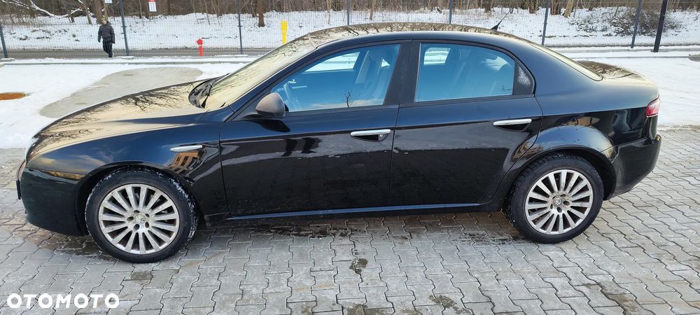 Alfa Romeo 159 - 8