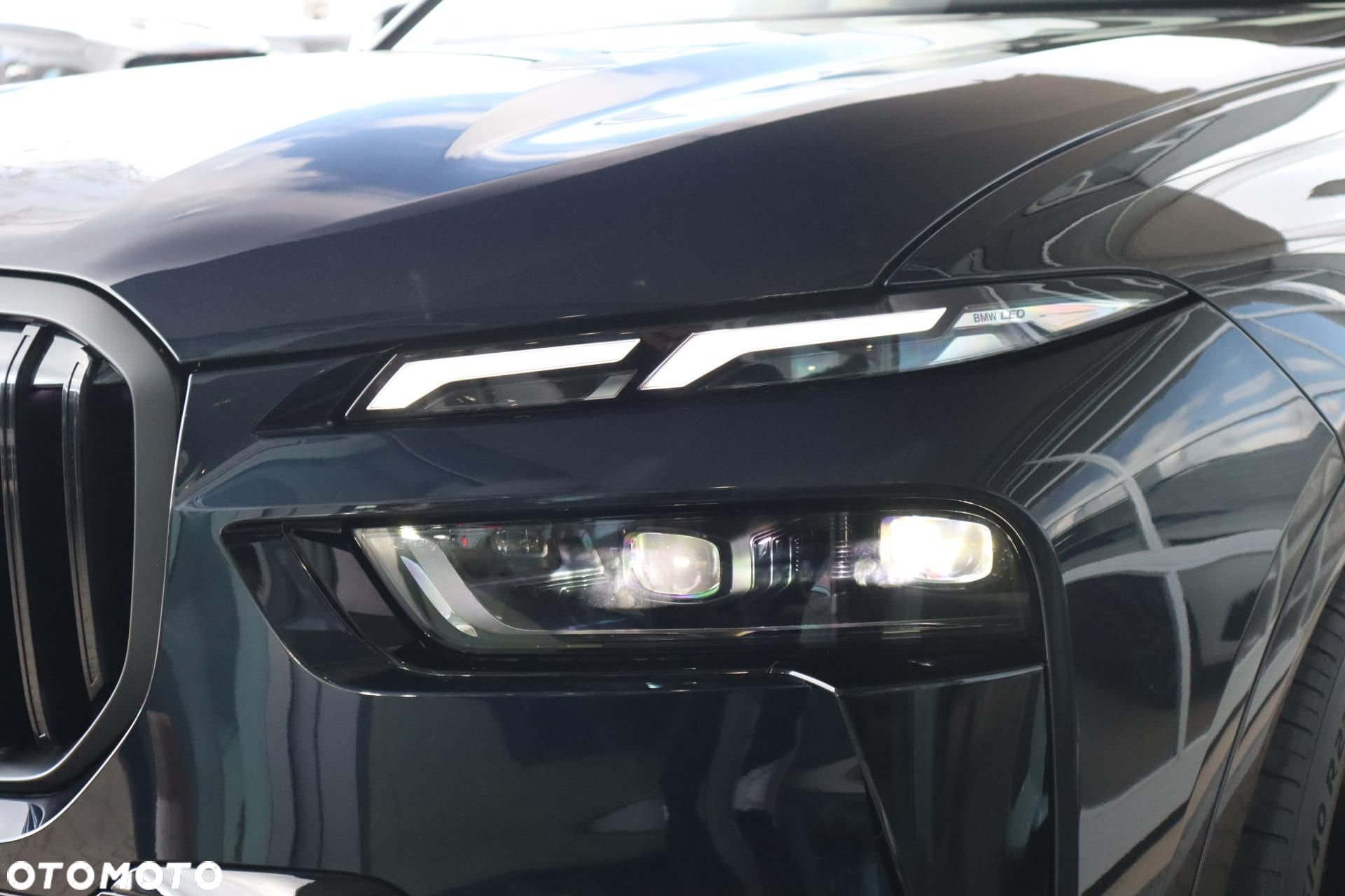 BMW X7 - 8