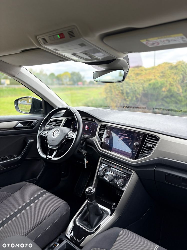 Volkswagen T-Roc 1.0 TSI Active - 23