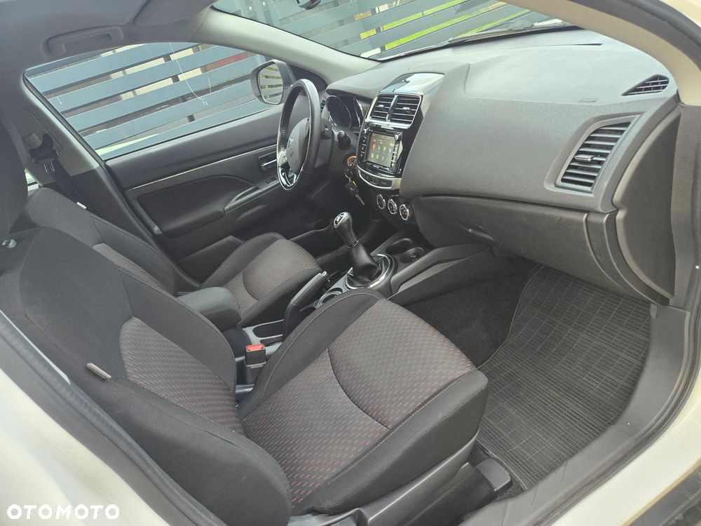 Mitsubishi ASX 1.6 Intense Plus Blue Edition - 40