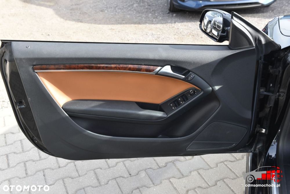 Audi A5 Cabrio - 12