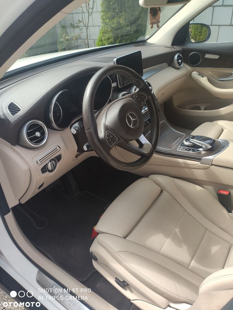 Mercedes-Benz GLC 220 d 4-Matic - 17
