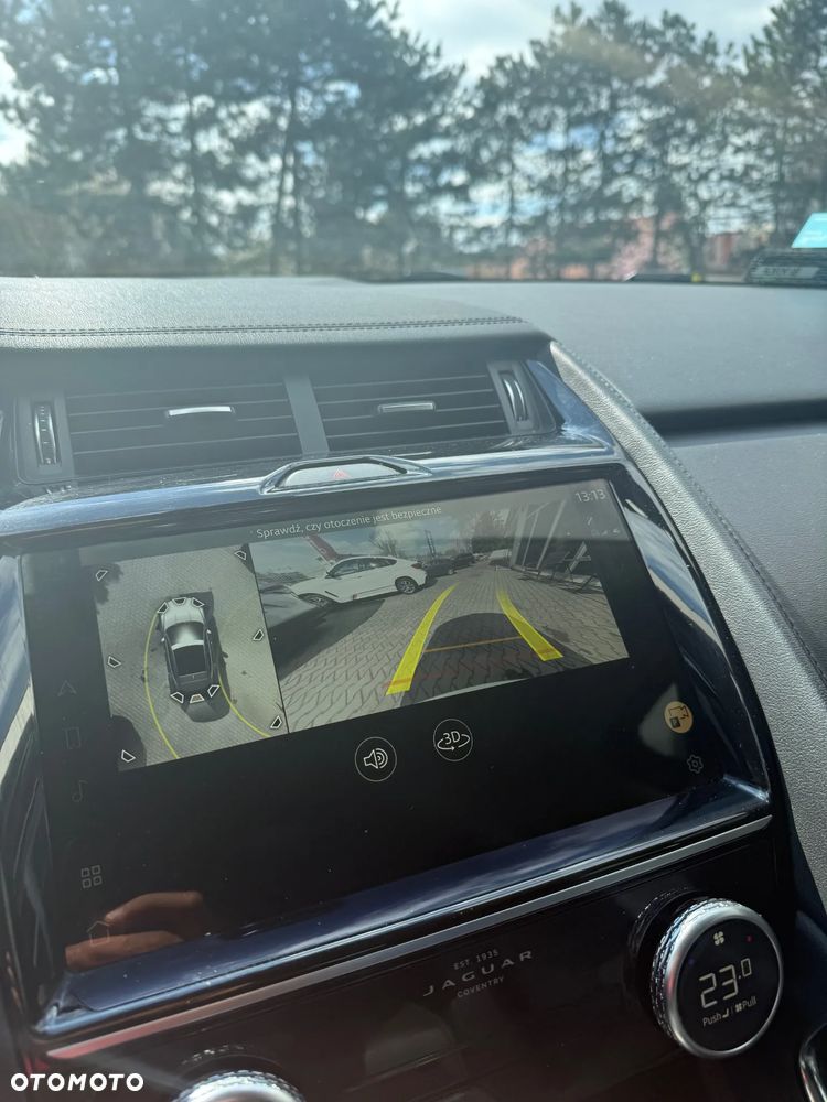 Jaguar E-Pace 1.5 P160 mHEV R-Dynamic S - 7