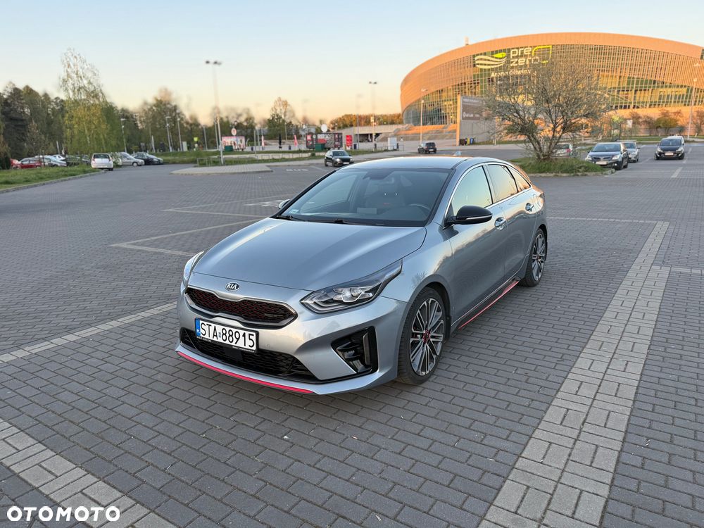 Kia ProCeed - 1