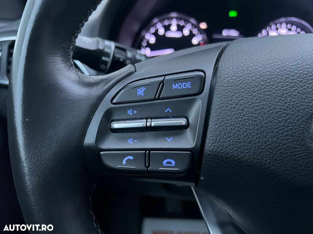 Hyundai i30 1.5 110CP 5DR M/T Comfort - 16