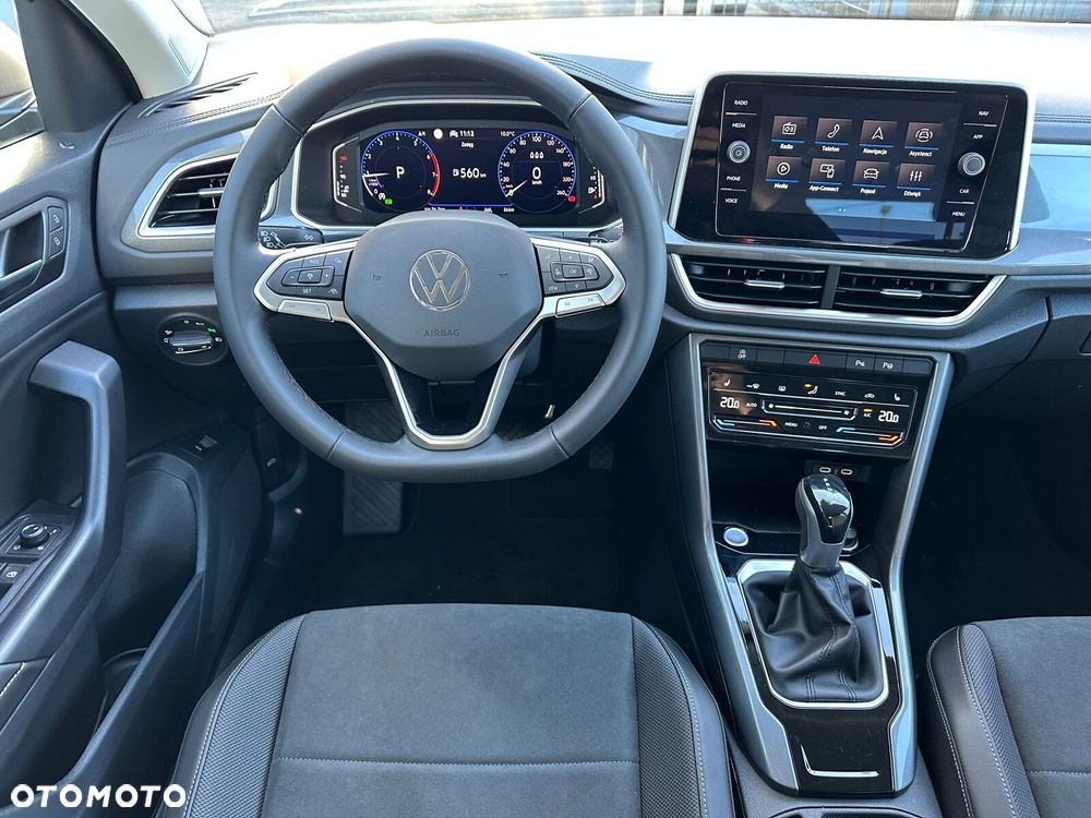 Volkswagen T-Roc - 22