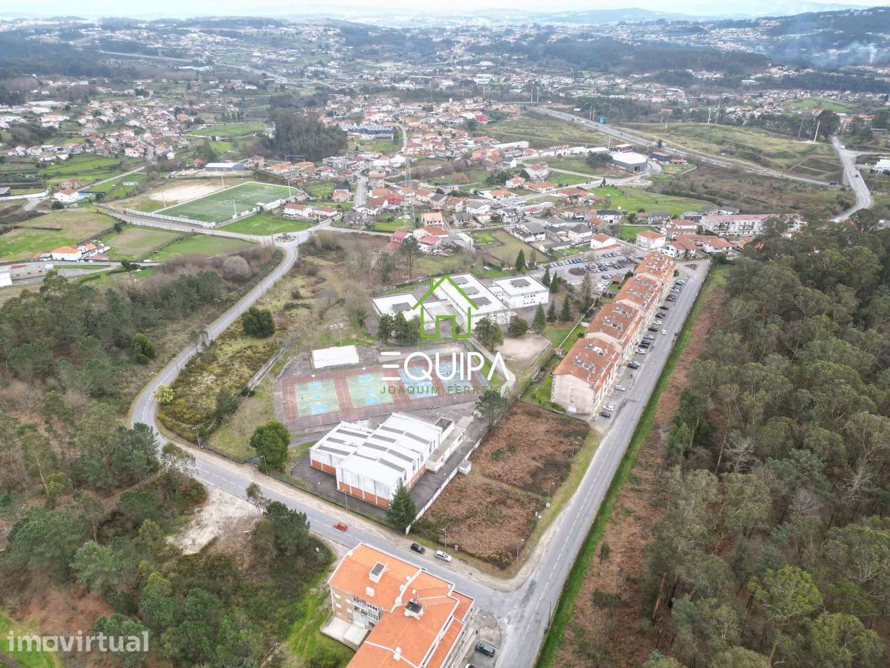 Terreno para construção com projeto aprovado em Frazão - Paços de - Grande imagem: 4/12