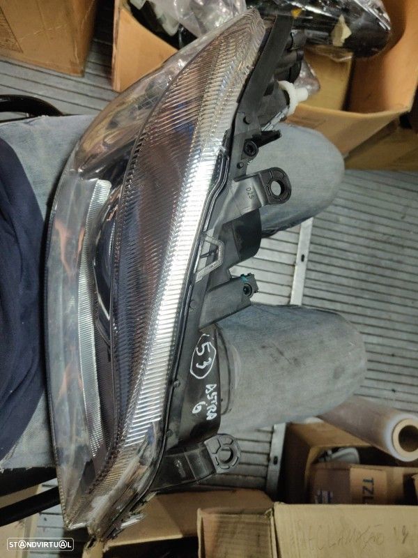 Farol Frente Direito / Otica Direita Opel Astra G Caixa (F70)  9317027 - 2