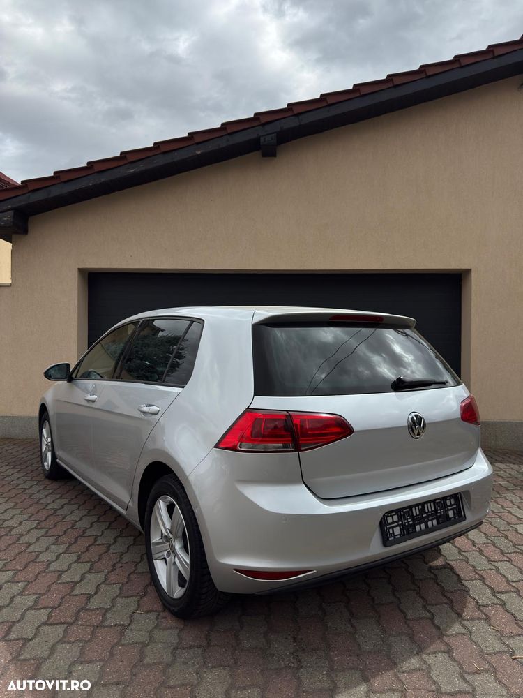 Volkswagen Golf 1.2 TSI BlueMotion Technology Comfortline - 3