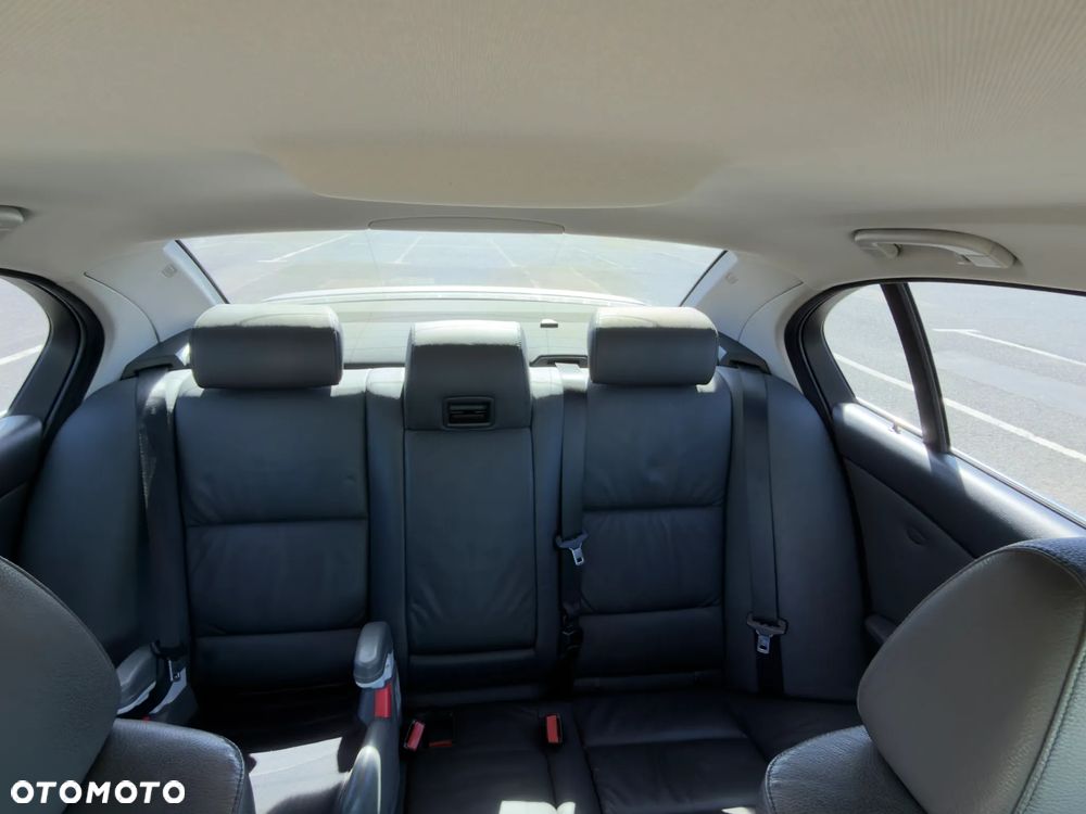BMW Seria 5 - 27