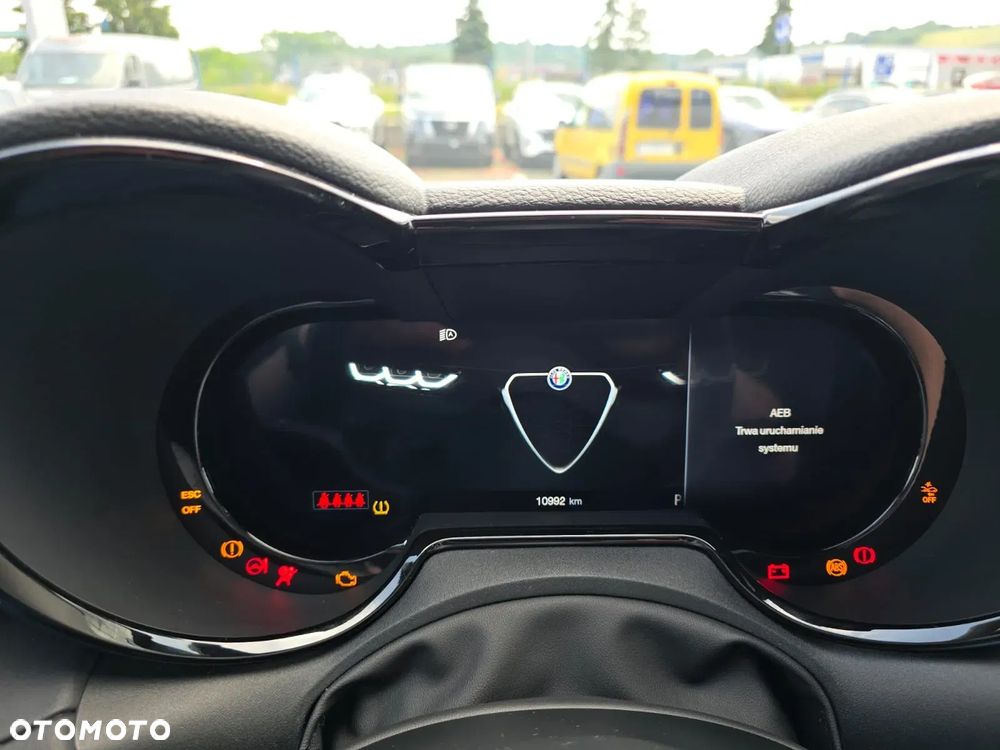 Alfa Romeo Tonale 1.5 T4 GSE mHEV Super DCT - 6