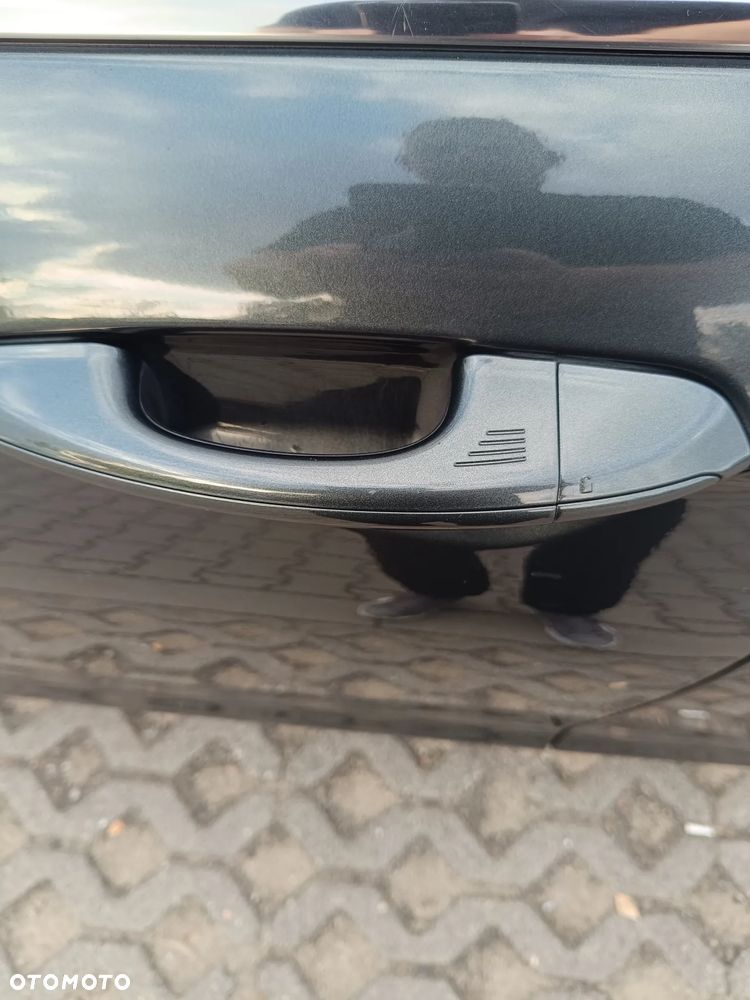 Ford Mondeo - 23