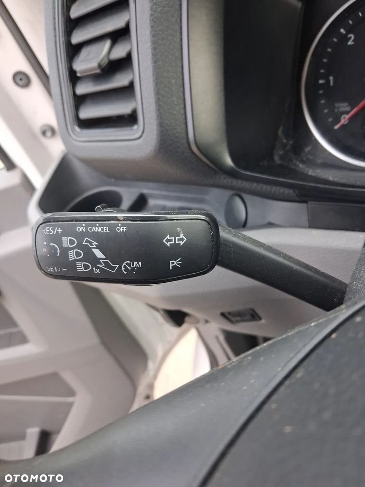 Volkswagen Crafter - 17