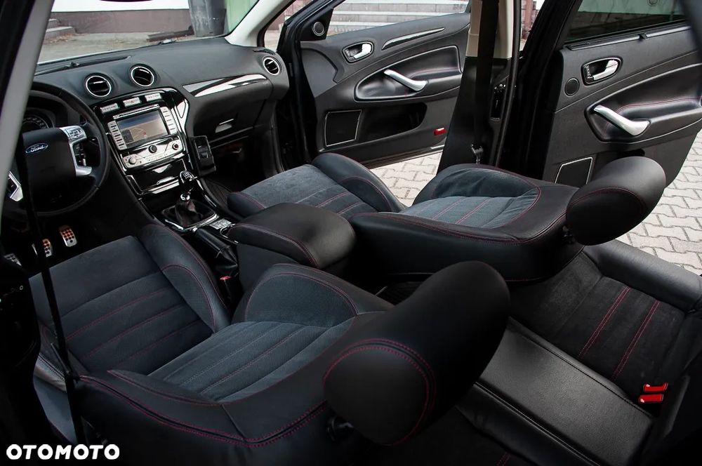 Ford Mondeo SW - 25