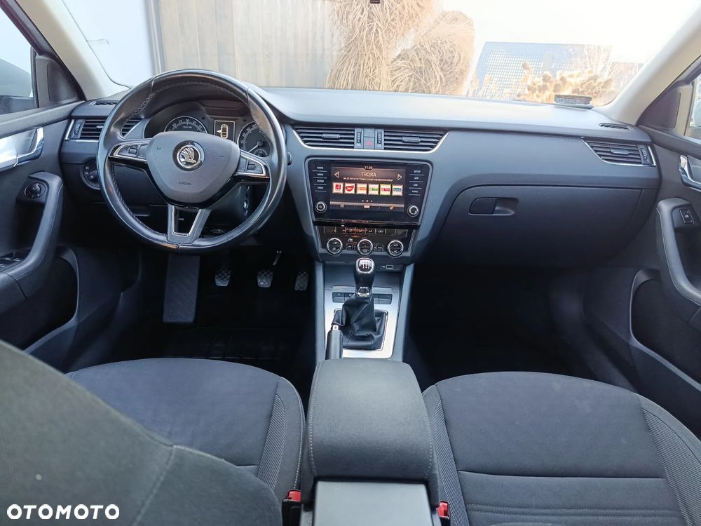 Skoda Octavia 2.0 TDI Ambition EU6 - 12