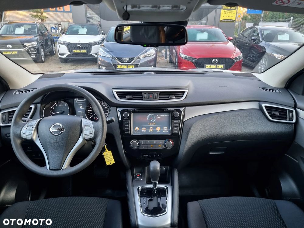 Nissan Qashqai 1.2 DIG-T N-Connecta Xtronic - 16