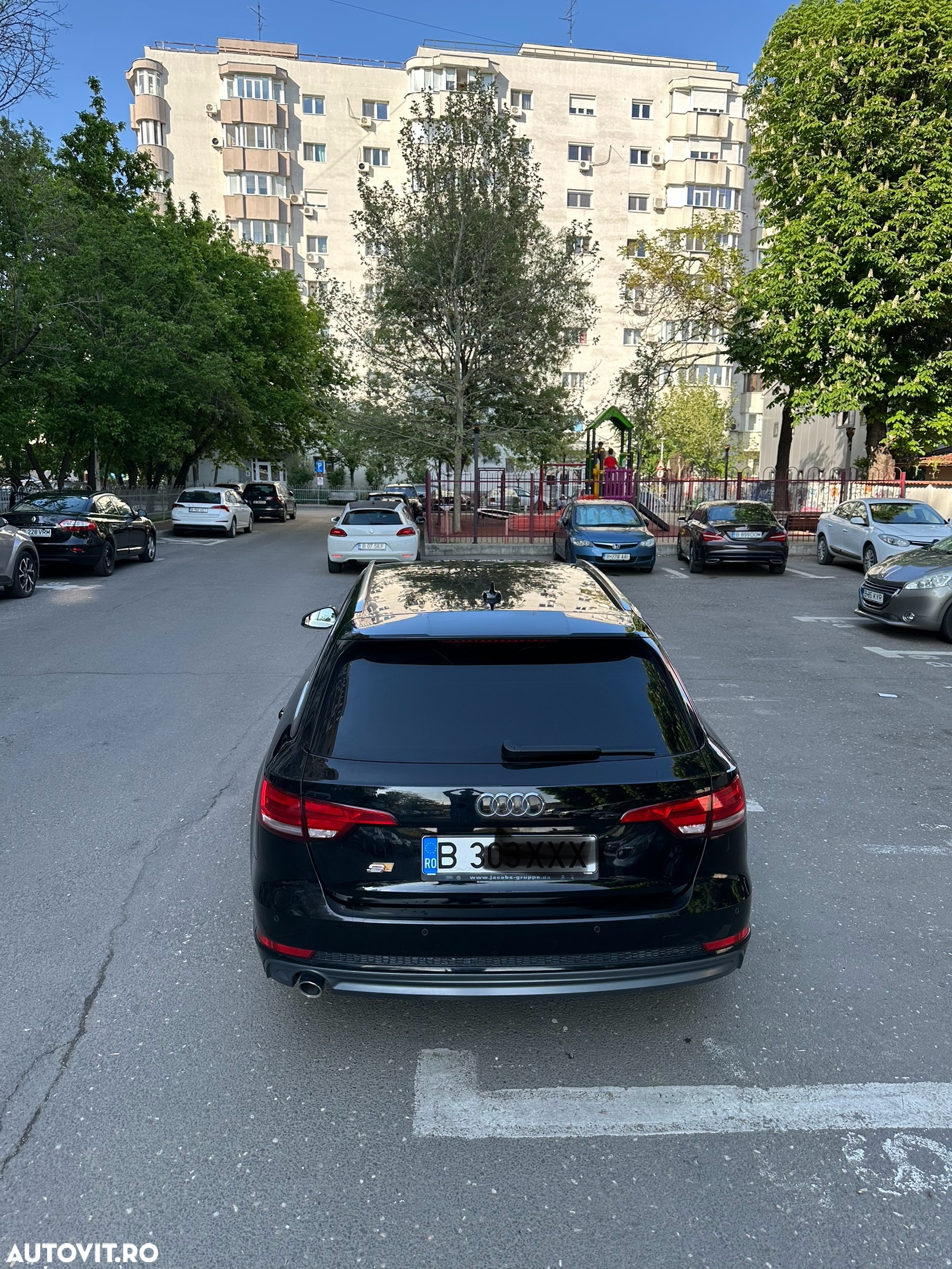 Audi A4 2.0 TDI S tronic - 3