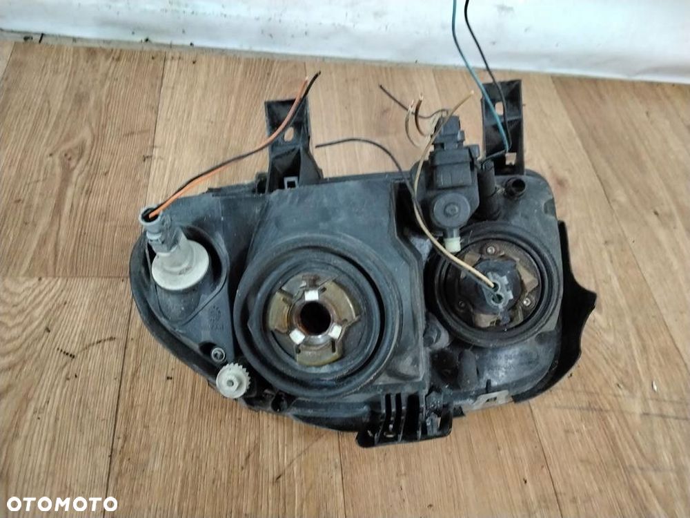 renault clio ii lampa przód prawa soczewka - 2