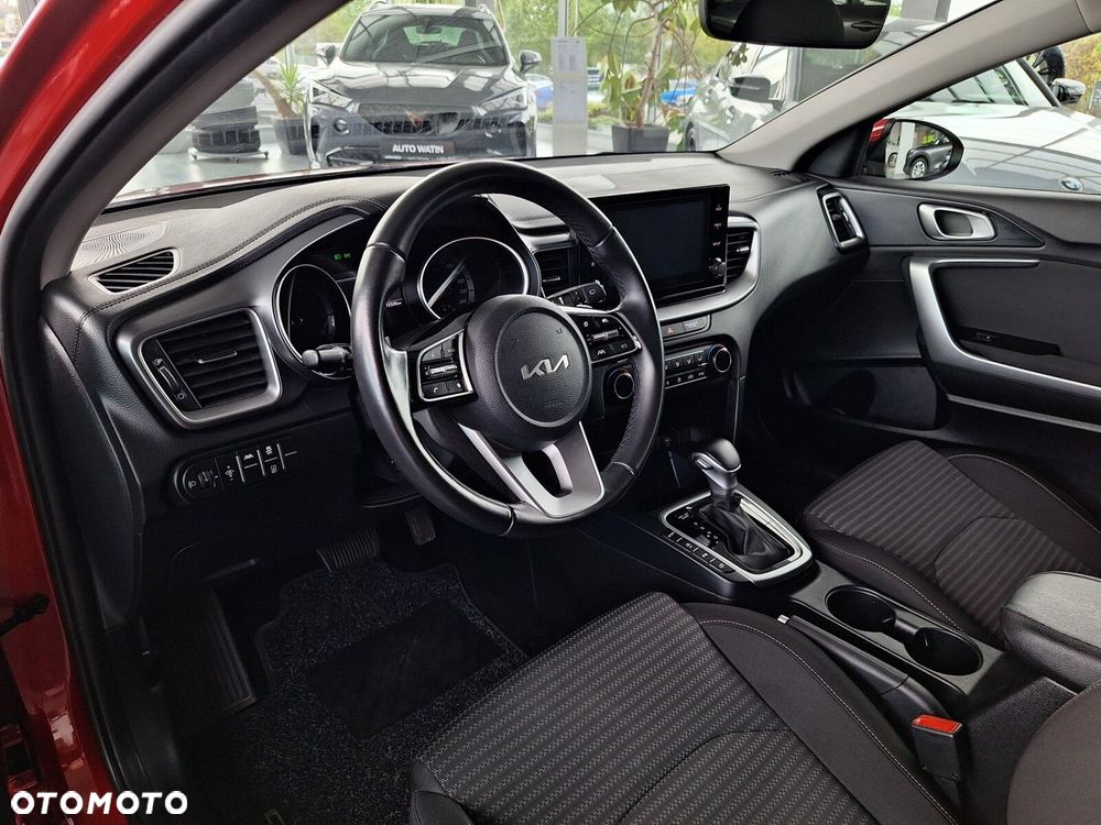 Kia Ceed 1.5 T-GDI M DCT - 17