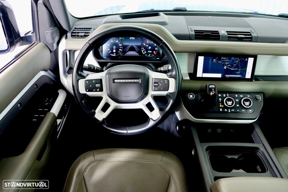 Land Rover Defender 110 P400 HSE - 28