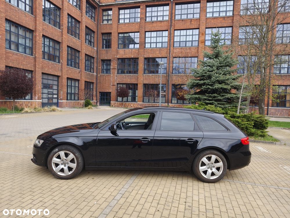 Audi A4 Avant - 6