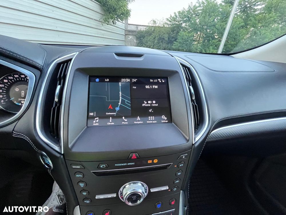 Ford Edge 2.0 Panther A8 AWD Vignale - 12