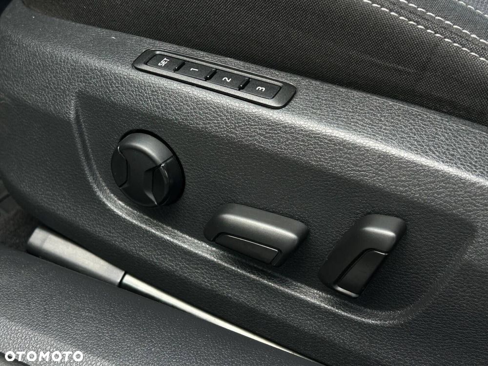 Skoda Superb 2.0 TSI Style DSG - 37