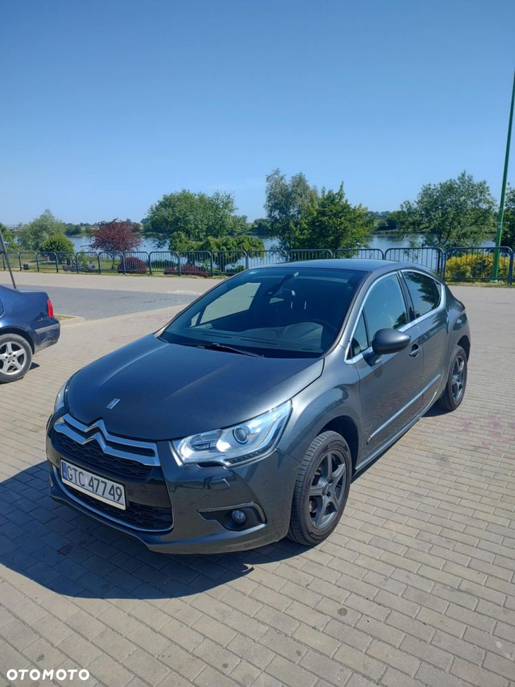 Citroën DS4 2.0 HDi SportChic - 1