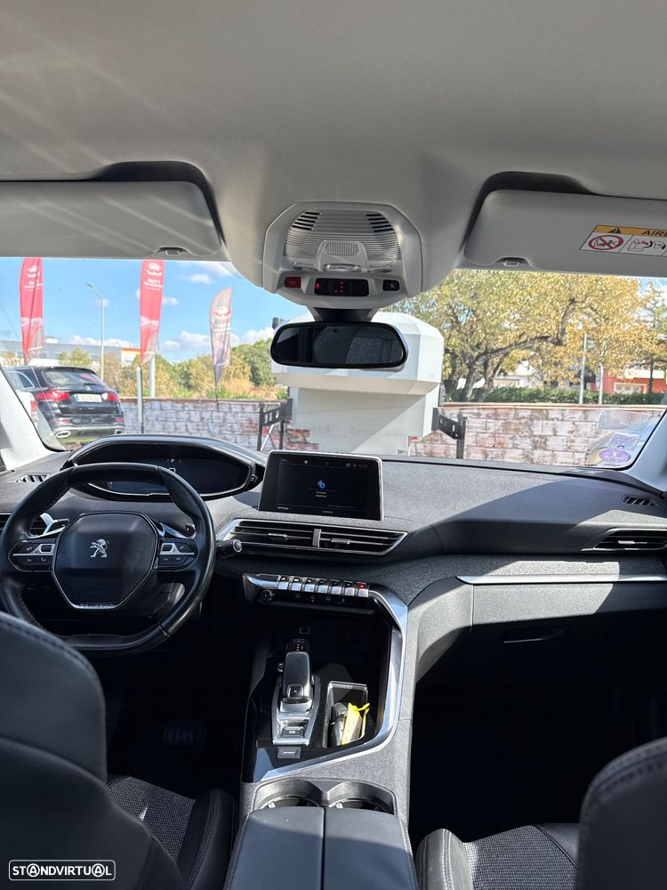 Peugeot 3008 PureTech 130 Stop & Start GPF EAT8 Allure - 23