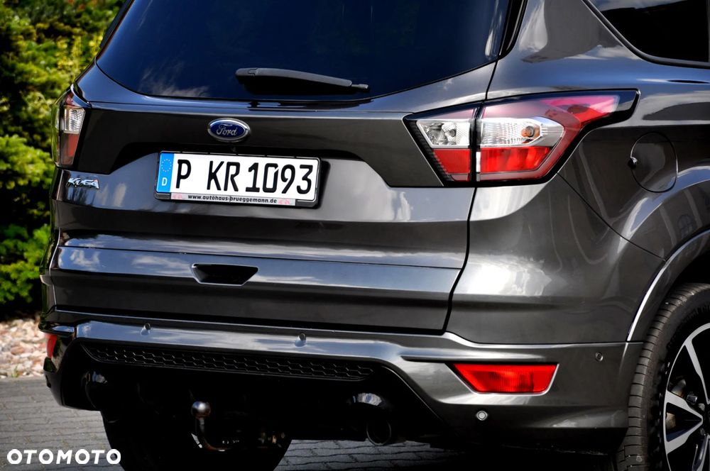 Ford Kuga 2.0 TDCi 4x4 ST-Line - 12
