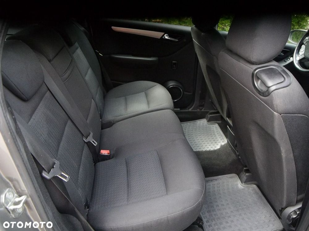 Mercedes-Benz Klasa B 170 BlueEFFICIENCY - 26