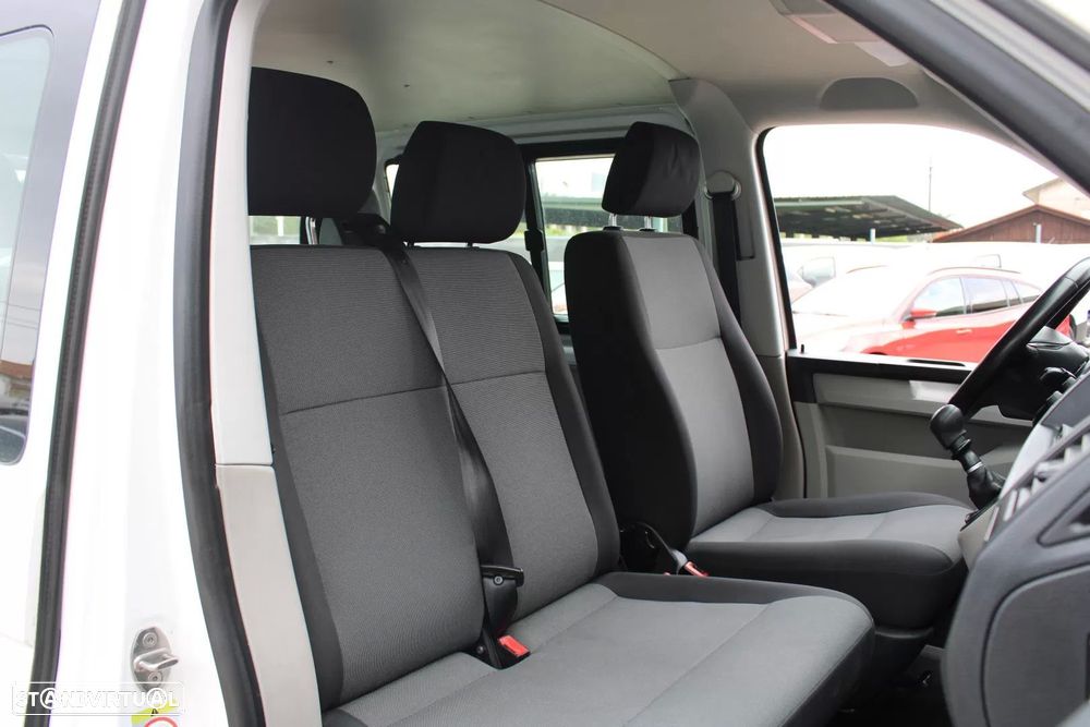 VW Transporter 2.0 TDI TC Extra AC - 16