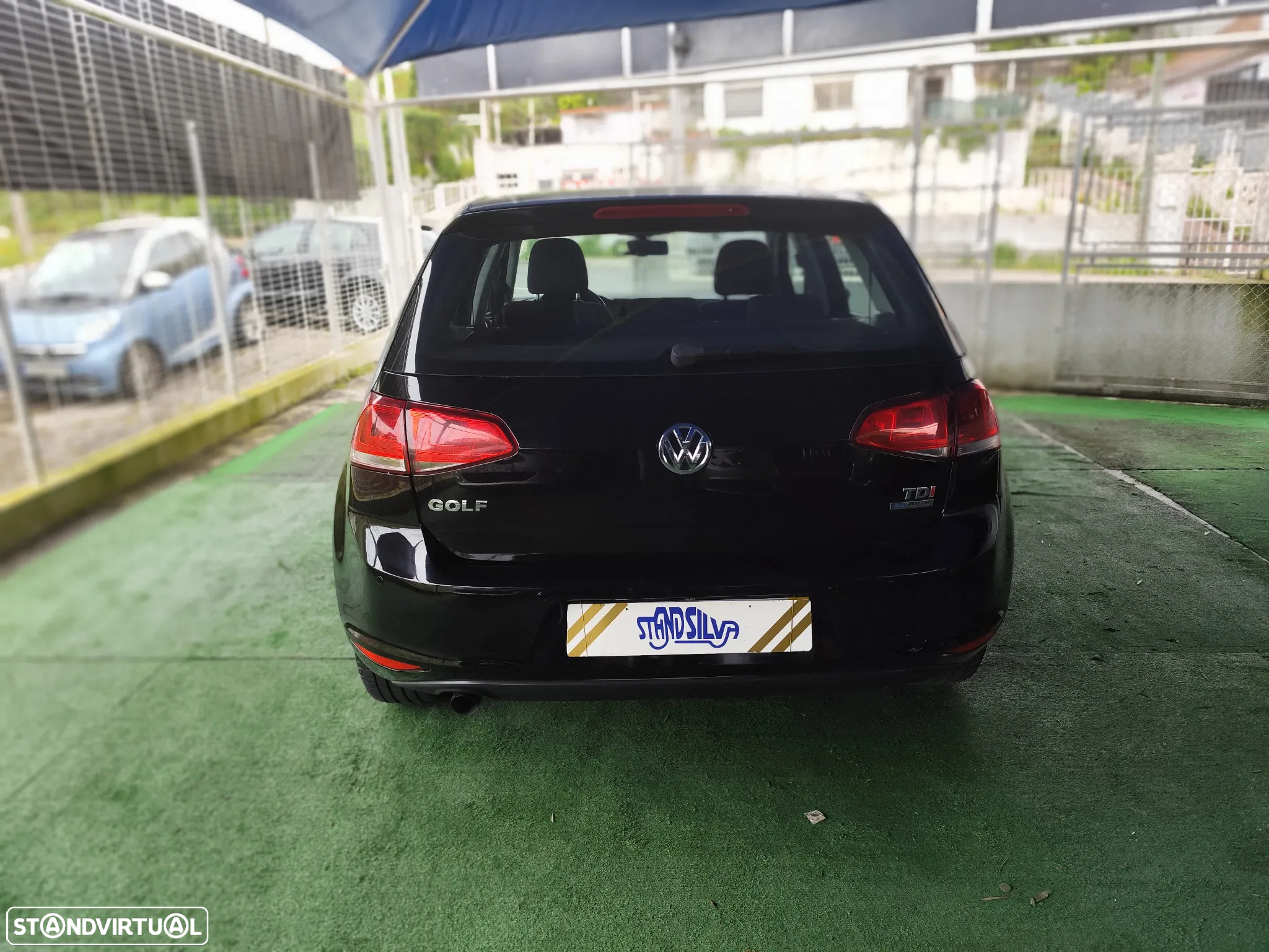VW Golf 1.6 TDi Confortline - 13